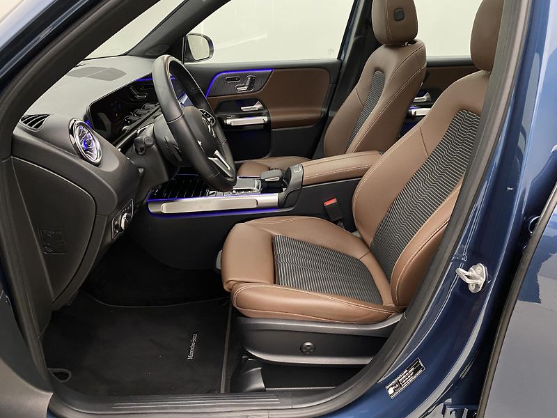 Mercedes-Benz GLB 200d 4MATIC AUT CZ 7míst - fotka 3 z 60