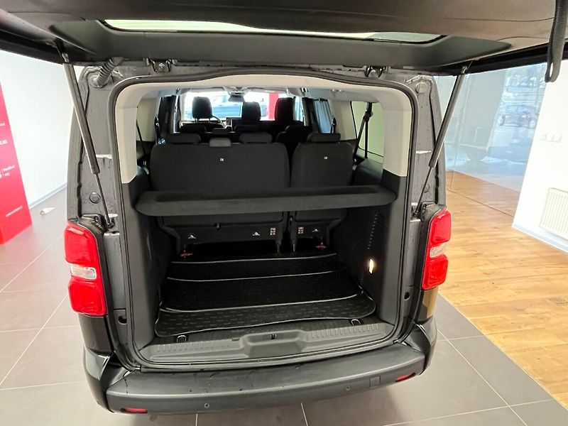 Toyota ProAce Verso L2 - 2.0L Diesel - 6 MT Busine - fotka 4 z 13