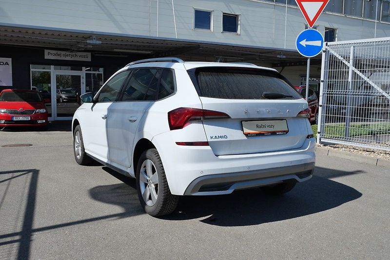 Škoda Kamiq - fotka 4 z 6