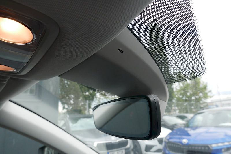Škoda Karoq (2025) 1.5 TSI 110 kW DSG 7° Top Sele - fotka 16 z 29