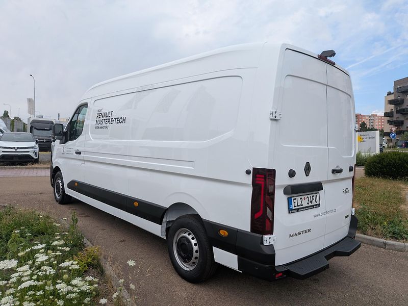 Renault Master (2026) MASTER VAN E-TECH - fotka 6 z 21