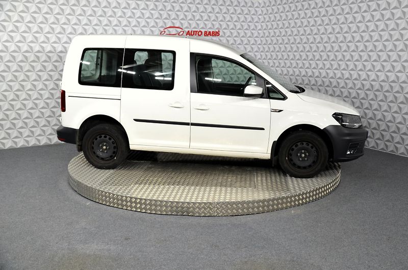 Volkswagen Caddy (2019) 2.0TDi 90kW 4X4 TRENDLINE - fotka 4 z 17