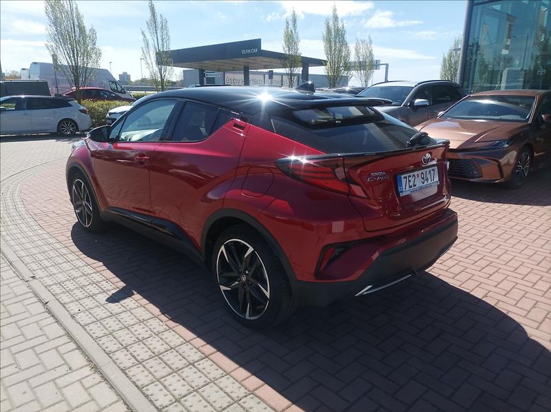 Toyota C-HR 2,0 GR Sport - fotka 3 z 17
