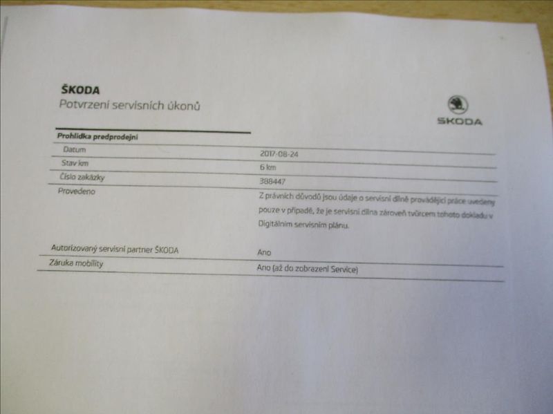 Škoda Superb 2,0 TDi,L&K,PANORAMA,DPH,CZ, - fotka 44 z 50