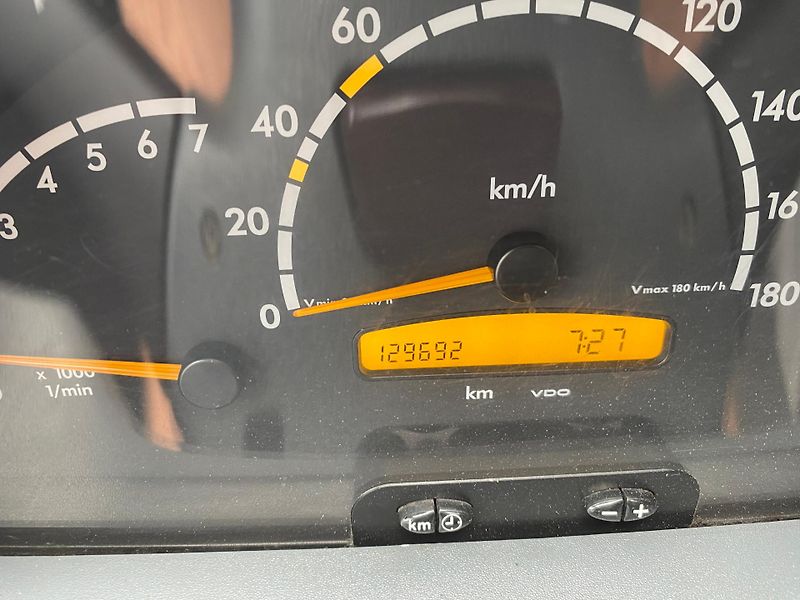 Mercedes-Benz Sprinter (2006) Obytná dodávka, 4x4, 95kw - fotka 9 z 11