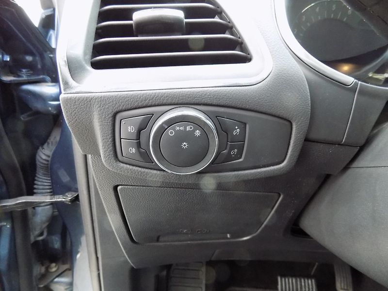 Ford Galaxy (2020) 2.0TDCi/Titanium/7.míst/AT/LED - fotka 24 z 50