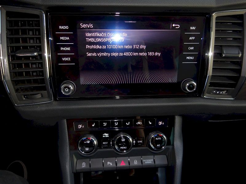 Škoda Kodiaq (2023) STYLE PLUS 4X4 TD 110/2.0 A7A - fotka 17 z 25
