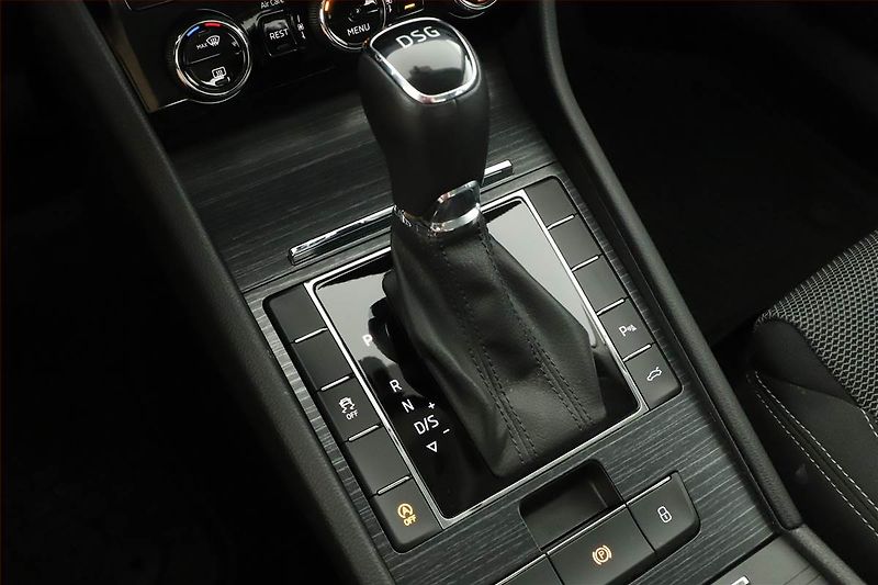 Škoda Superb (2020) Style 2.0 TDI - fotka 15 z 20