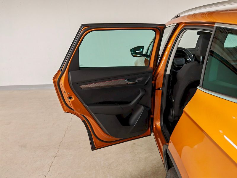 Škoda Karoq (2025) 2.0 TDI 110 kW DSG 4x4 Top Sel - fotka 24 z 32