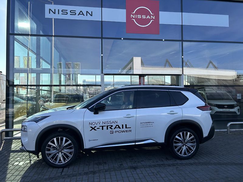 Nissan X-Trail (2025) EPOWER 213HP 4x4 Tekna  - fotka 3 z 7