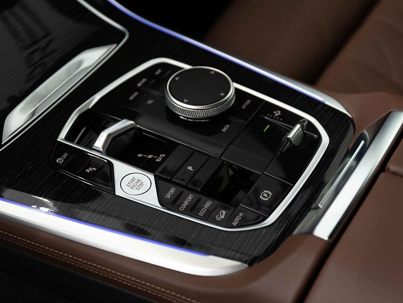BMW X5 M60i - fotka 14 z 22