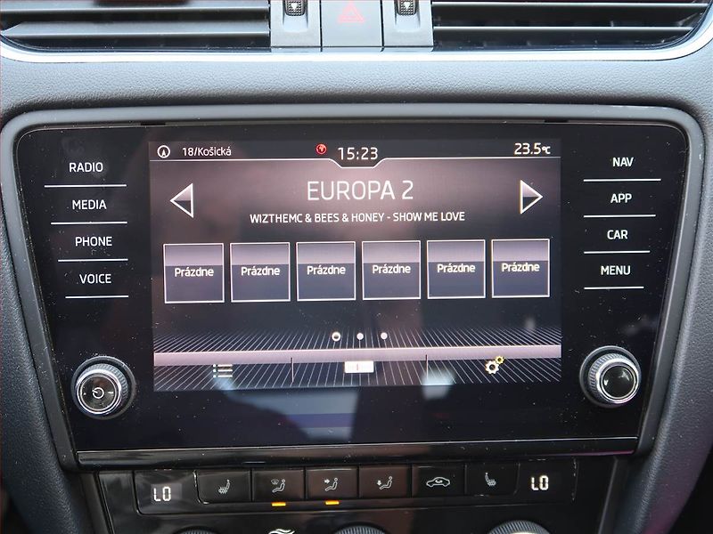 Škoda Octavia (2019) 1.6 TDI, Serv.kniha, Navi - fotka 12 z 17