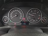 BMW Řada 3 (2013) 318 d, Xenony, Tempomat - náhled 11