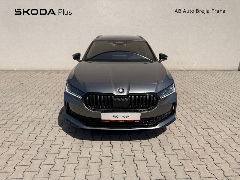 Škoda Superb (2025) COMBI SPORTLINE - fotka 4 z 35