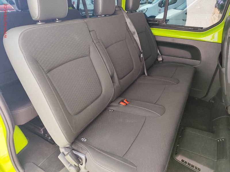 Opel Vivaro (2015) 1.6CDTi 9míst, TZ, navi, 92kW - fotka 10 z 27
