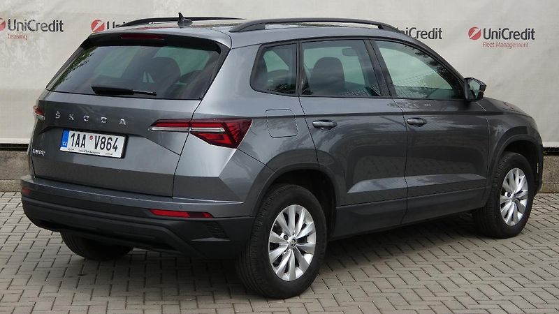 Škoda Karoq 1,0 TSI Ambition - fotka 3 z 22