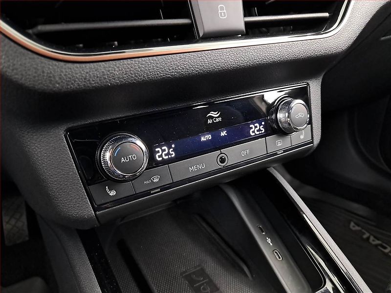 Škoda Scala (2023) Style 1.0 TSI, ČR,1.maj - fotka 15 z 19