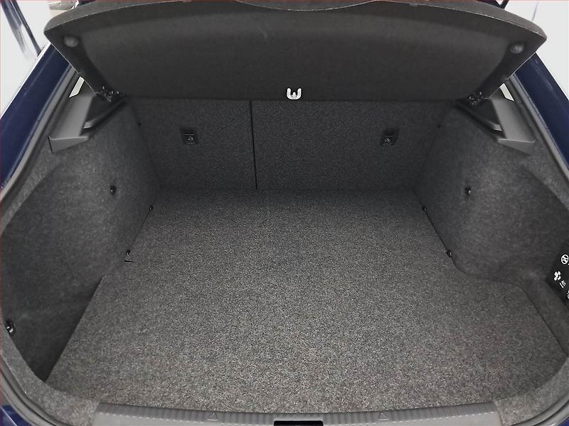 Škoda Octavia (2015) 1.4 TSI CNG, ČR,1.maj - fotka 13 z 14