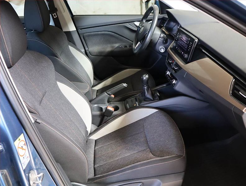 Škoda Kamiq (2020) Ambition 1.0 TSI, ČR,1.maj - fotka 9 z 26