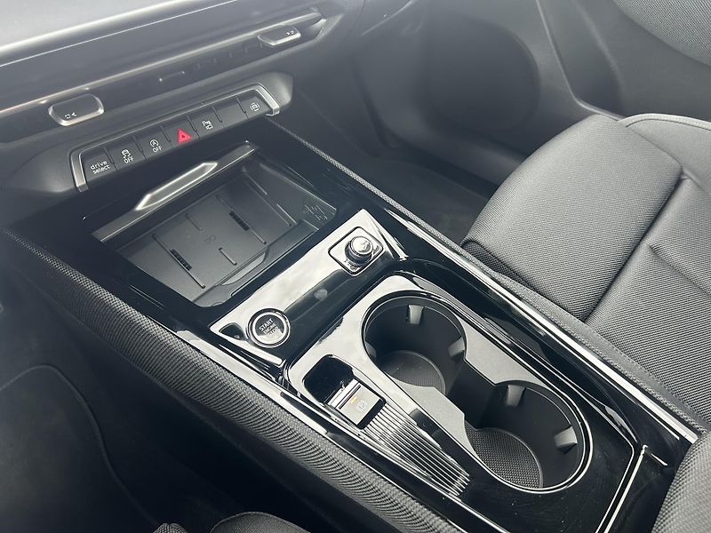 Audi Q3 1.5TFSI 110kW - fotka 26 z 30