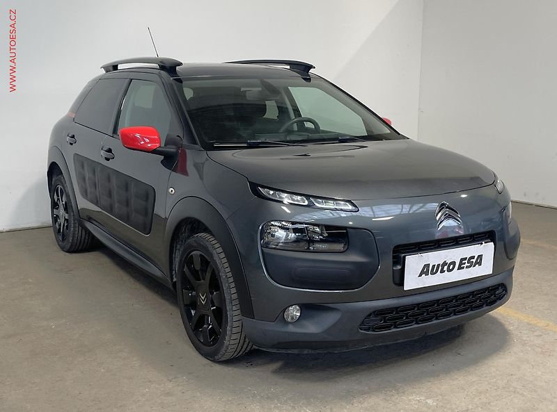 Citroën C4 Cactus (2016) 1.2PT, Shine, kůže, panor - fotografie inzerátu