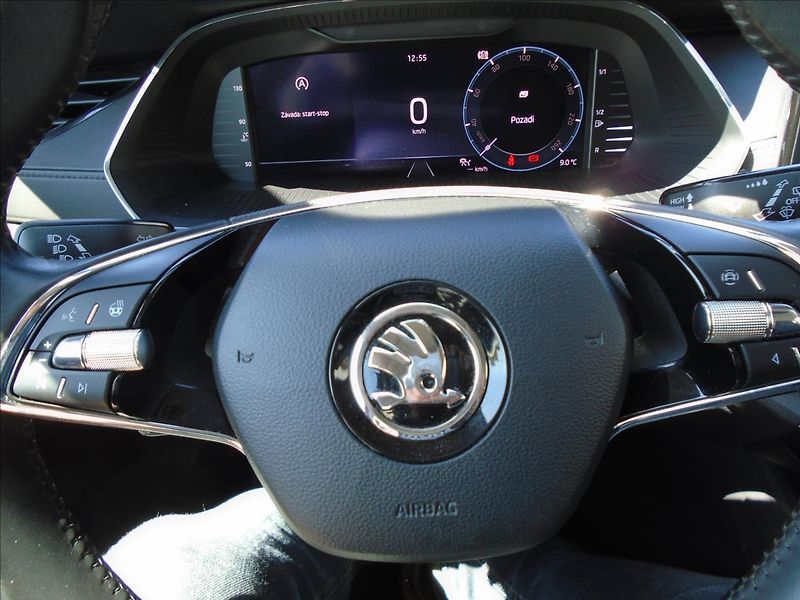 Škoda Octavia 1,0 - fotka 24 z 32