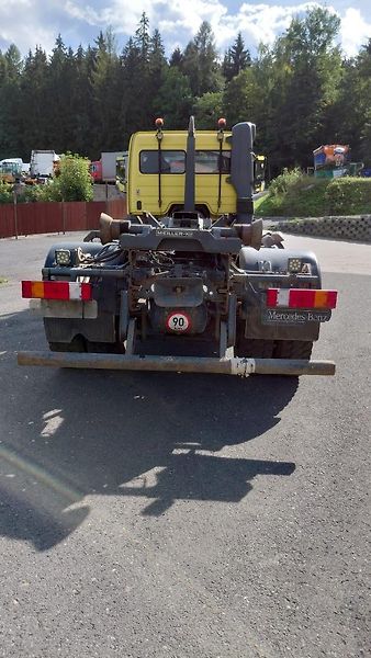 Mercedes-Benz Axor (2008) kontejner 4x4 - fotka 8 z 13