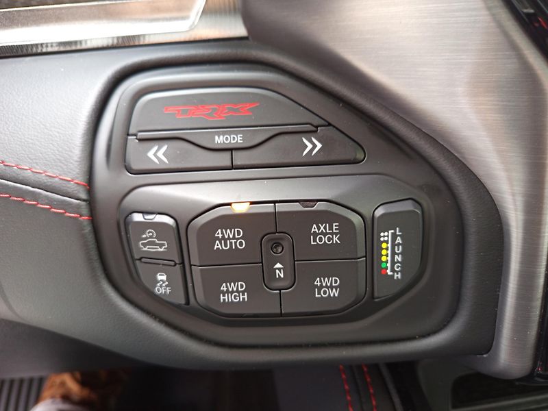 Dodge RAM (2021) TRX 6.2l Supercharged 702 HP - fotka 25 z 32