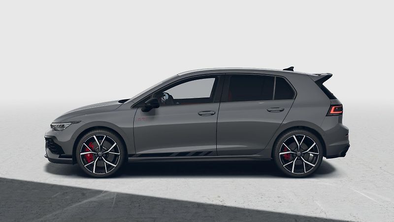 Volkswagen Golf GTI Clubsport 2,0 TSI 221 kW 7 - fotka 2 z 9