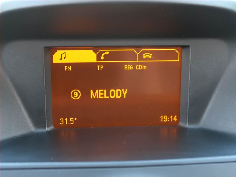 Opel Antara (2015) 2.2 CDTI, 4X4, Tempomat - fotka 15 z 19