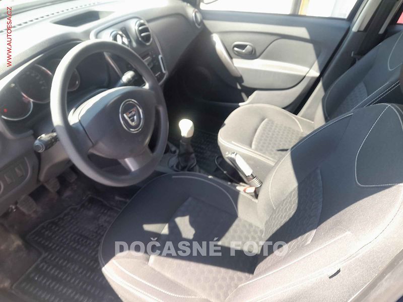 Dacia Sandero (2014) 1.2i, 2.maj,ČR - fotka 3 z 3