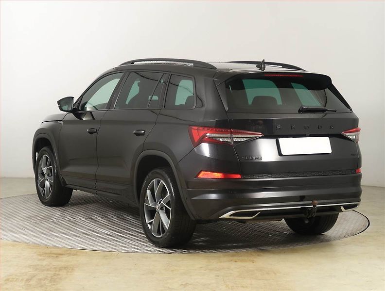 Škoda Kodiaq (2023) Sportline 2.0 TDI - fotka 4 z 27