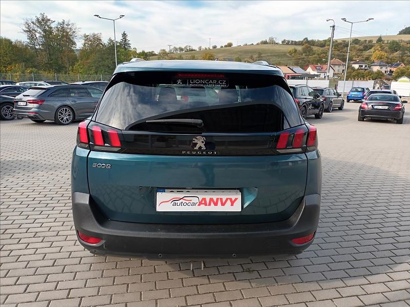 Peugeot 5008 1,6 HDI,88KW,ČR,7MÍST,NAVI,TZ, - fotka 6 z 46