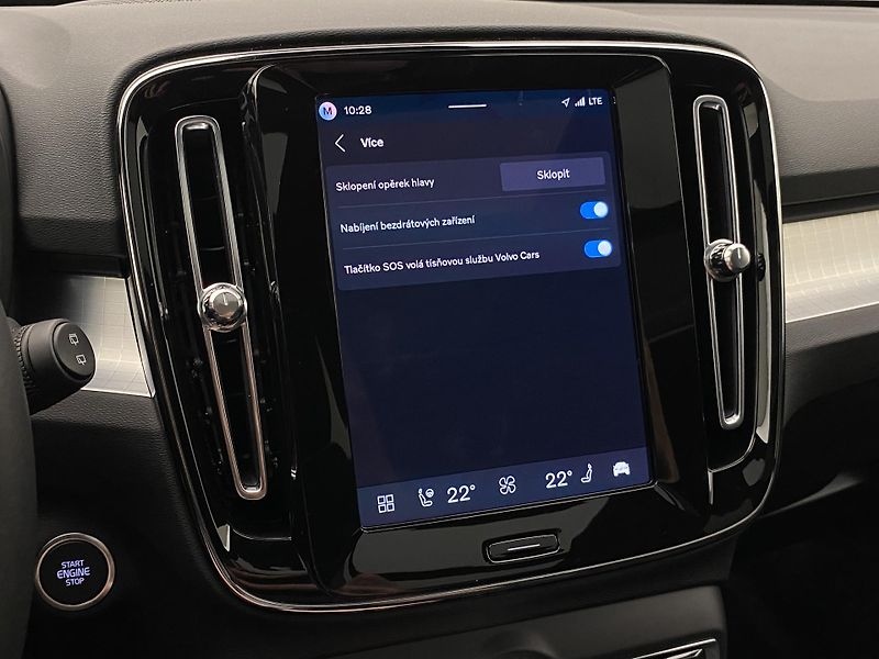 Volvo XC40 (2026) B3 AUT DARK ULTRA  - fotka 53 z 64