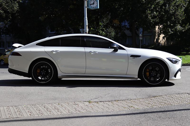 Mercedes-Benz AMG GT 53 4MATIC+ 4D 320kW DPH - fotka 9 z 49