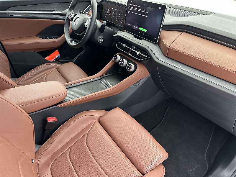 Škoda Kodiaq (2024) 2.0 TDI 4x4 DSG Exclusive Sele - fotka 9 z 41