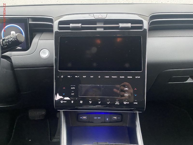 Hyundai Tucson (2021) 1.6T-GDi 4x4  48V, ČR, Smart - fotka 12 z 21