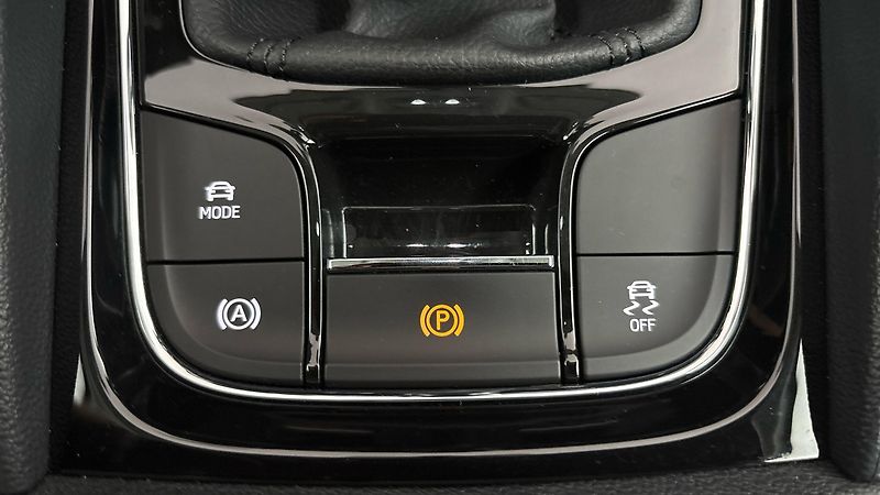 Škoda Karoq 2.0 TDI Style - fotka 22 z 27