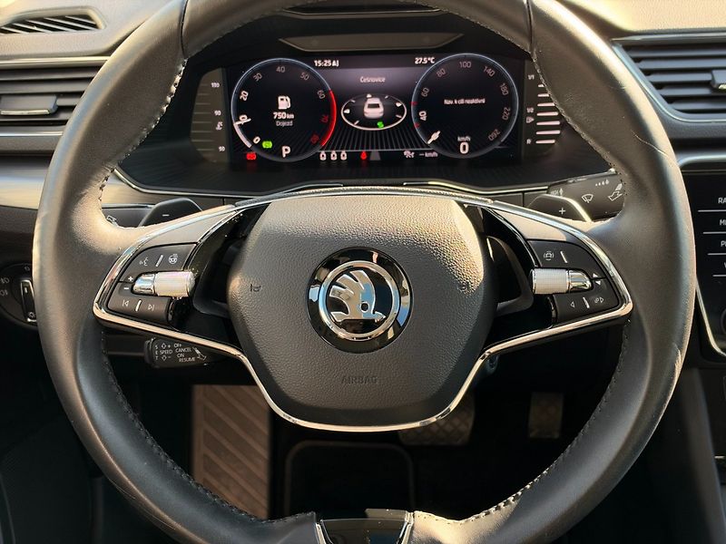 Škoda Superb (2021) Style 1.5 TSI DSG 110kW - fotka 17 z 37
