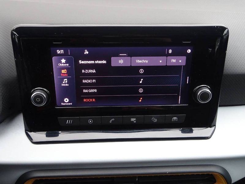 Seat Arona (2022) 1,0TSi / 81kW Style DSG - fotka 20 z 25
