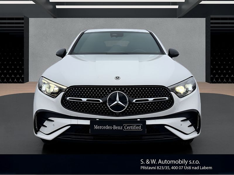 Mercedes-Benz GLC 220 d AMG 4MATIC kupé - fotka 2 z 31