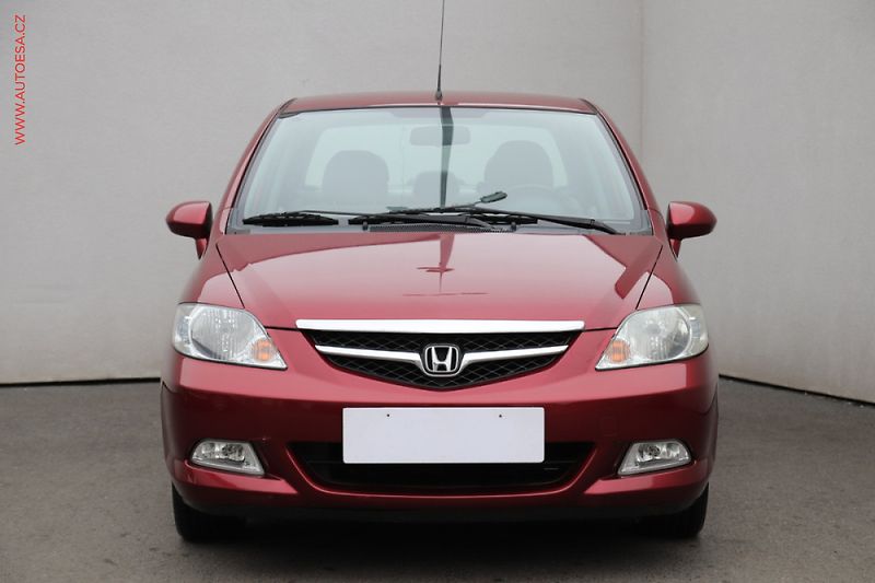 Honda City (2008) 1.4 i, ČR, AC - fotka 2 z 3