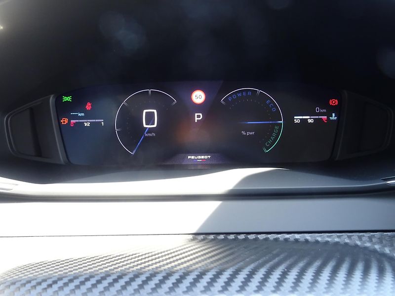 Peugeot 208 (2026) ALLURE Hybrid 110k e-DCS6 - fotka 27 z 44