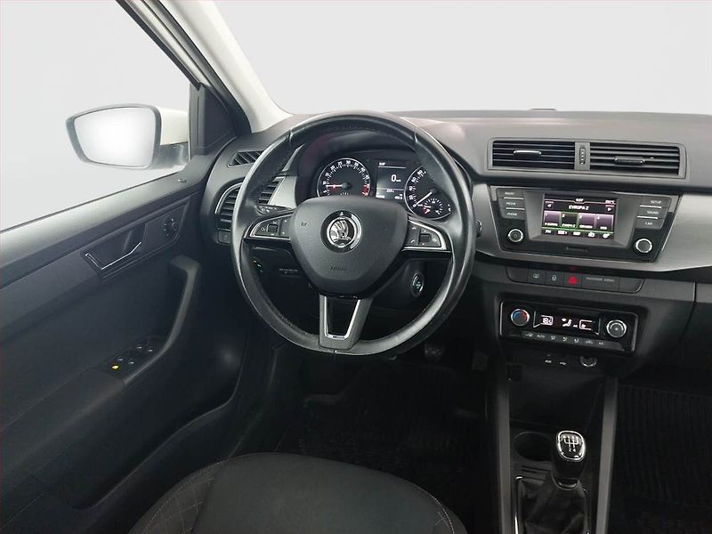 Škoda Fabia (2018) 1.4 TDI, Park. senzory - fotka 7 z 20