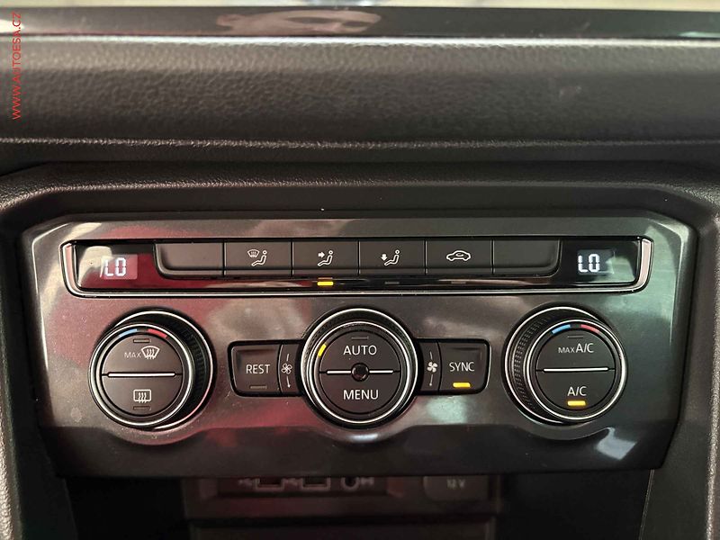 Volkswagen Tiguan (2018) 2.0 TDi, Sound, LED, navi - fotka 15 z 16