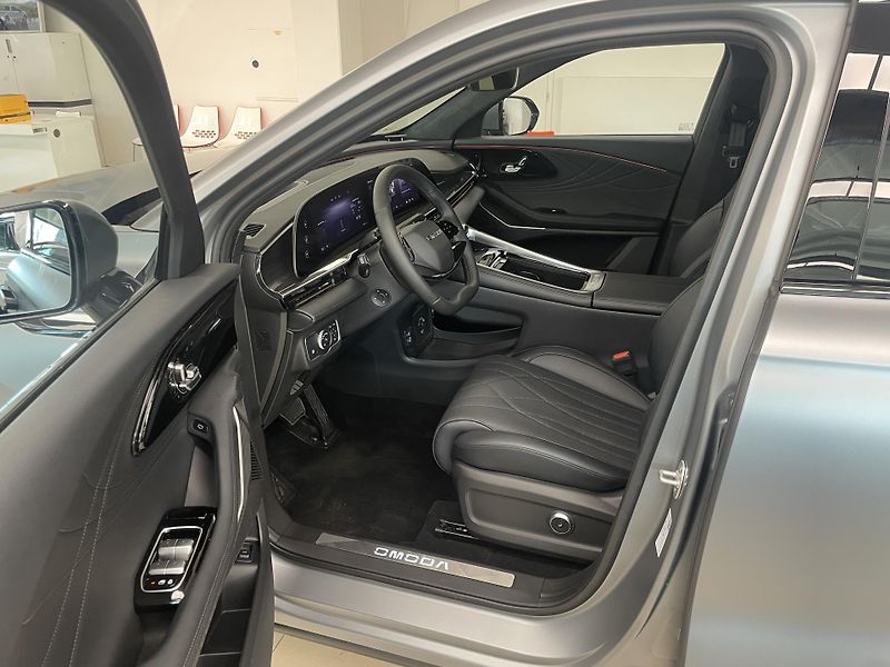 Omoda 9 (2025) Omoda 9 PHEV Premium  - fotka 8 z 56