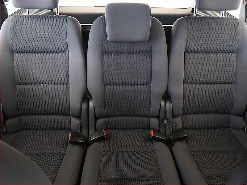 Volkswagen Touran (2012) 1.6 TDI, Serv.kniha, Tempomat - fotka 10 z 15