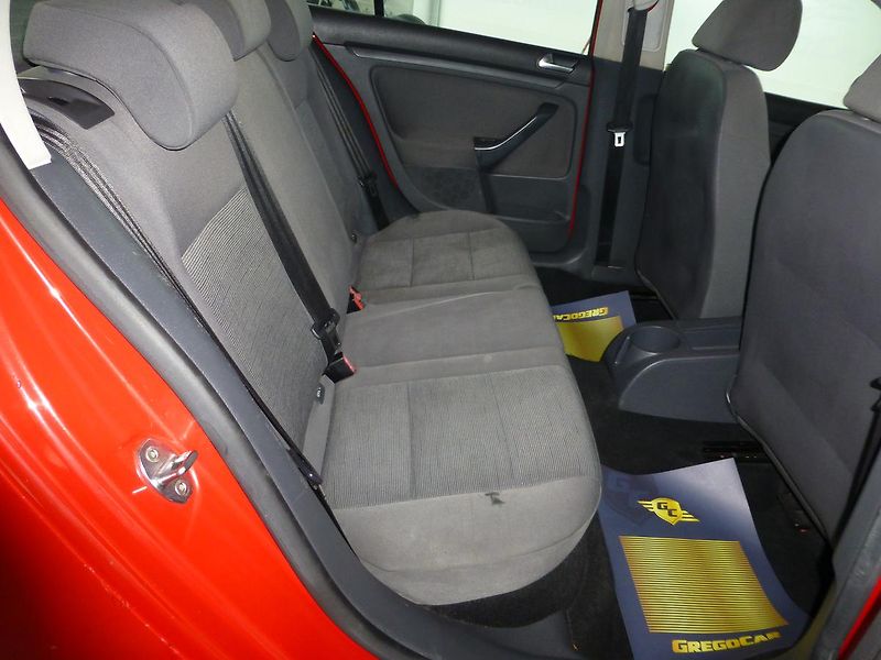 Volkswagen Golf (2006) 1,4 16V*KLIMATIZACE**NEW-ČR - fotka 19 z 26
