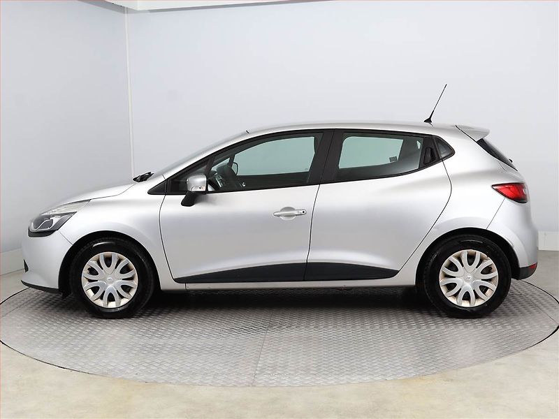 Renault Clio (2016) 1.2 16V, ČR,1.maj, Navi - fotka 3 z 16