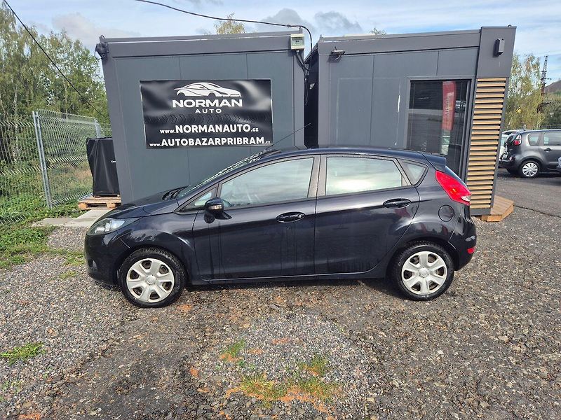 Ford Fiesta 1.2i 44kW, klima - fotka 8 z 22